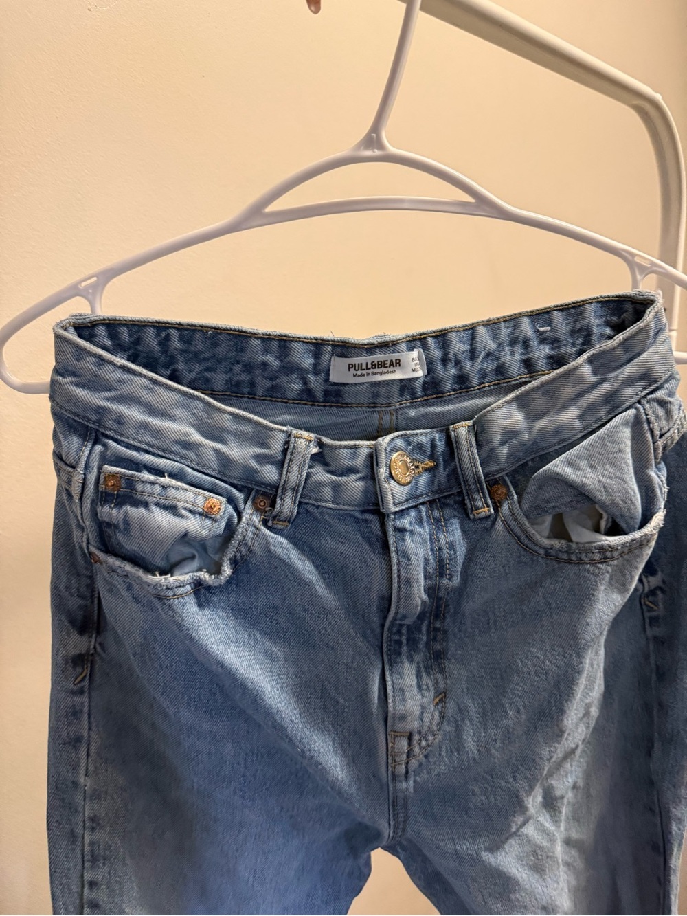 Pull&Bear Light Wash Boyfriend Jeans - Blue